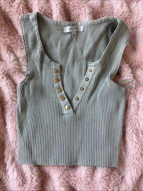 Love Tree Sage Ribbed V-Snap Crop Tank
